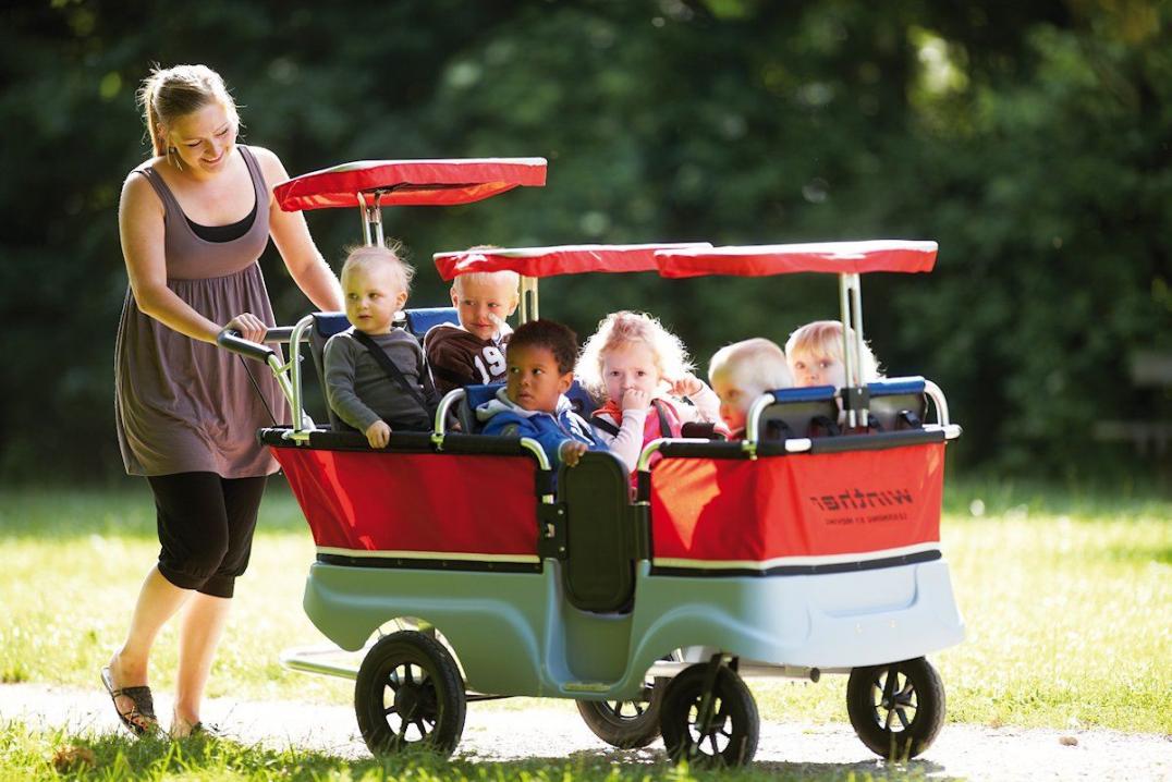 Winther Viking - Kinderbus Turtle für 6 Kinder - für Tagesmütter, Kitas und Kinderkrippen