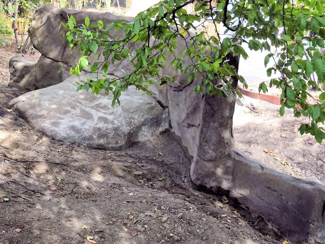 Kunstfelsen - Mauer - Kunstfelsen aus Beton in Natur-Optik können echte Felsen nachbilden. Sie sind als Sichtschutz geeignet und zudem ein optisches Highlight. Kunstfelsen - Mauer - Sichtschutz aus Spritzbeton