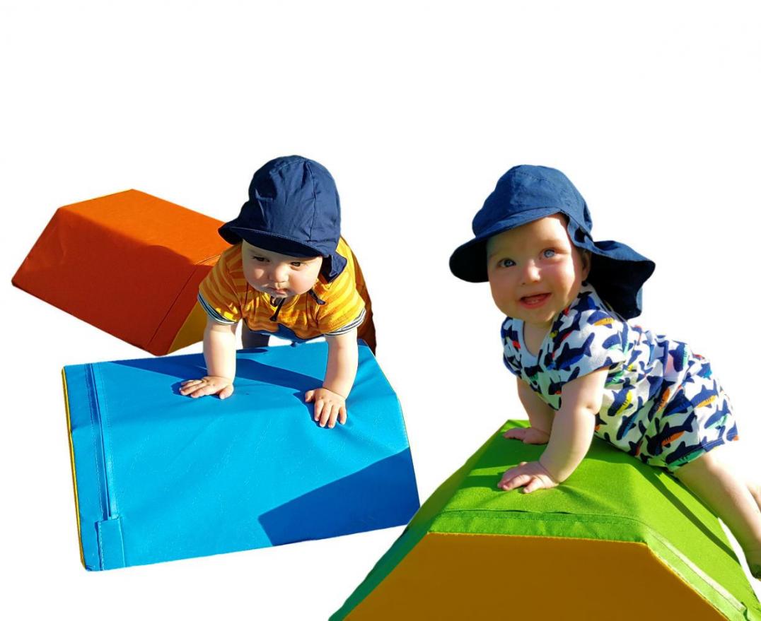 Balancierwürfel - Trapezelemente - Hergestellt von Bänfer bieten diese Balancierwürfel Spielspaß und Bewegung für Groß und Klein. Balancierwürfel - Trapezelemente - gefertigt in Deutschland
