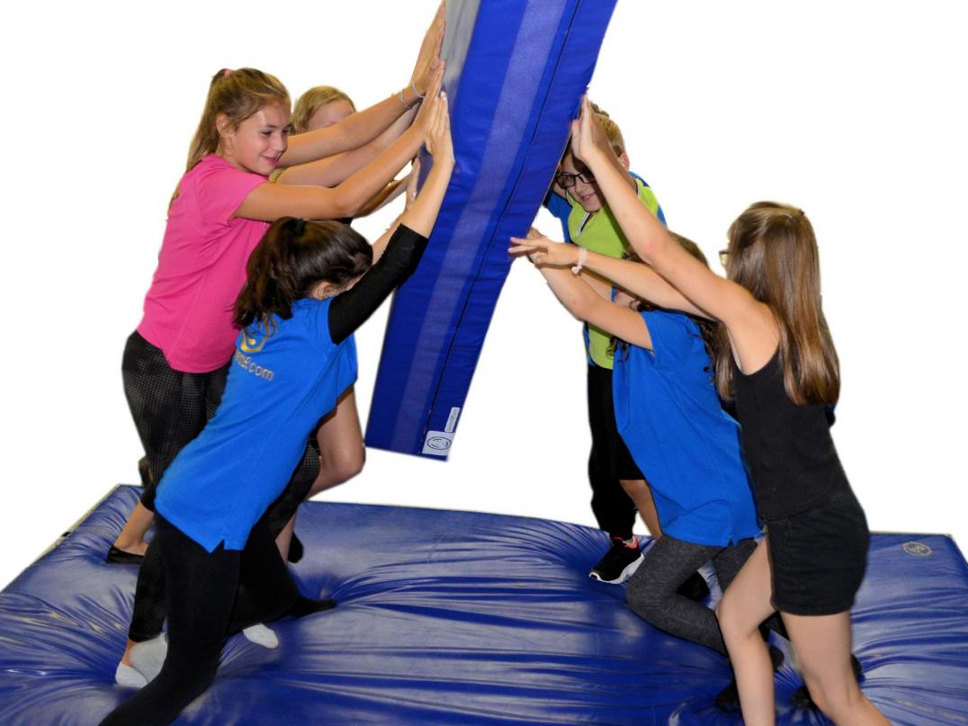 Weichboden-Spiele - Weichböden können in der Turnstunde oder beim Kinderturnen vielseitig verwendet und eingesetzt werden. Weichboden-Spiele